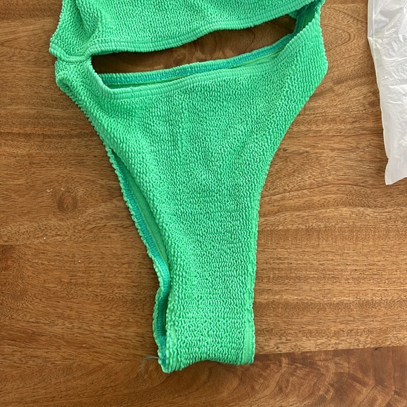 bond-eye Australia Rico One Piece Swimsuit - Picture 7 of 12